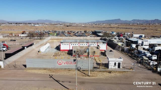 Terreno con oficina en Renta, carretera Chihuahua - Delicias,casi frente a Pemex