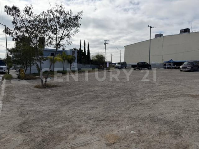 TERRENO EN VENTA EN COL. COLINAS DEL AEROPUERTO EN PESQUERIA NUEVO LEON
