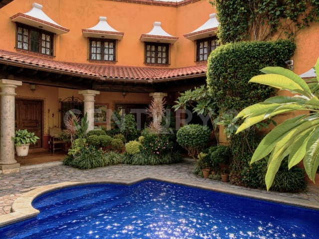 Venta Casa Sola, Colonial Mexicano, Reforma, Cuernavaca Mor- CW 133