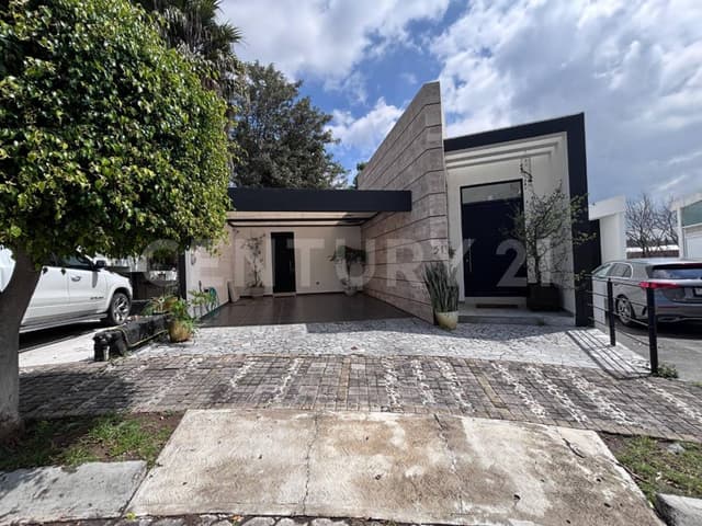 VENTA DE CASA CLUSTER 101010 LOMAS DE ANGELOPOLIS