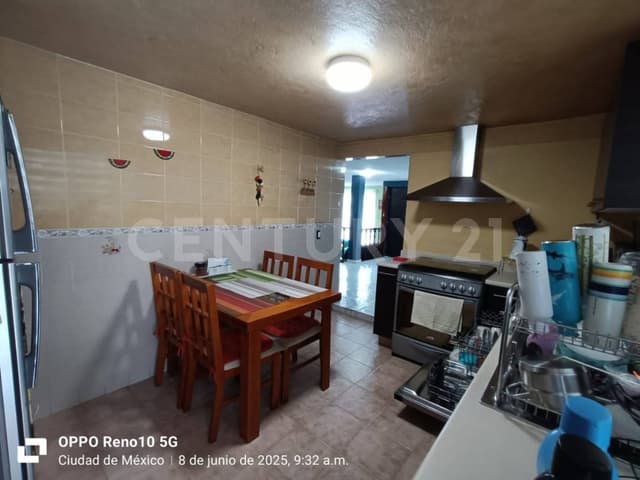 CASA SOLA EN VENTA COLONIA VALLE ESCONDIDO TLALPAN