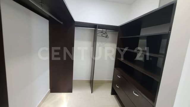 Casa sin muebles en Renta de 3 rec en Residencial Punta Estrella P4482