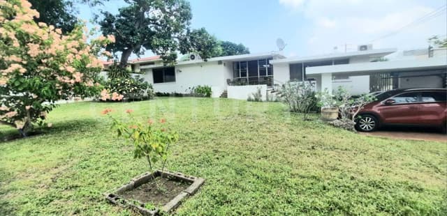 CASA EN COL. ÁGUILA, TAMPICO