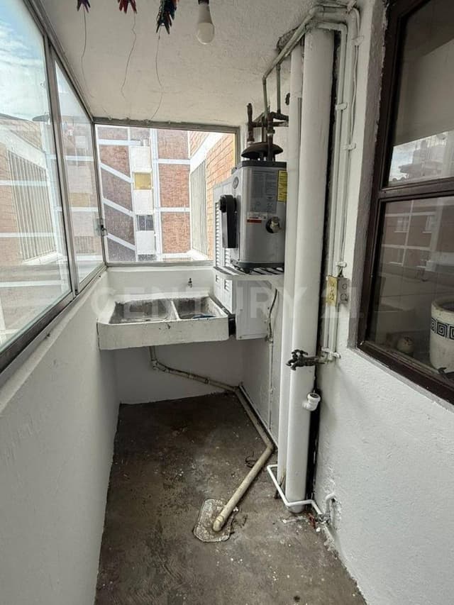 DEPARTAMENTO EN VENTA EN GIRASOLES EN COAPA