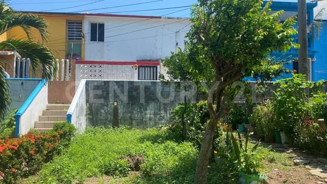 Casa en VENTA, Col. Vistalmar, Coatzacoalcos, Ver.