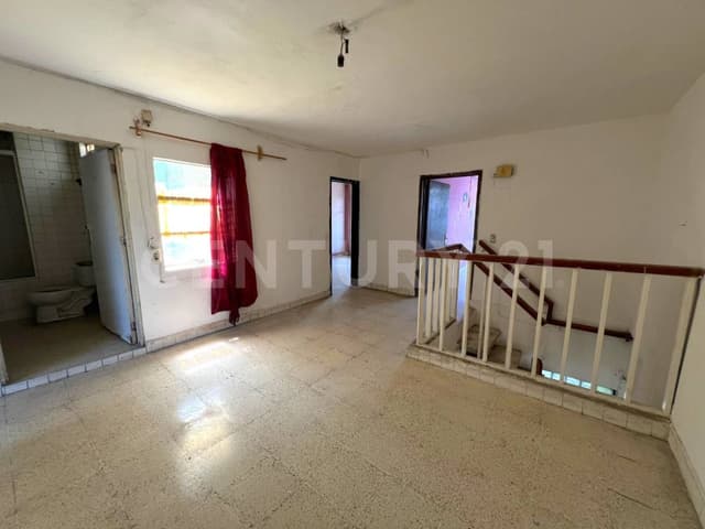 ¡Oportunidad! Venta en Tlaquepaque, casa cerca de Fco Silva Romero (Revolución)