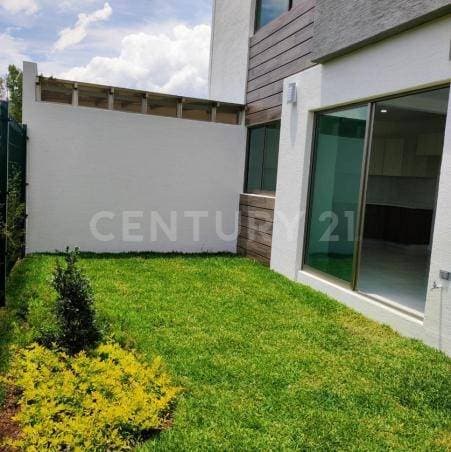 Hermosa casa en Cañadas del Bosque