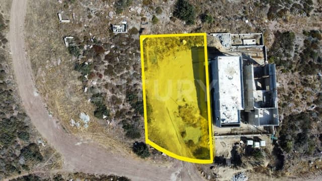 TERRENO EN VENTA EN PRIVADA LAS ROSAS EN ENSENADA, BAJA CALIFORNIA