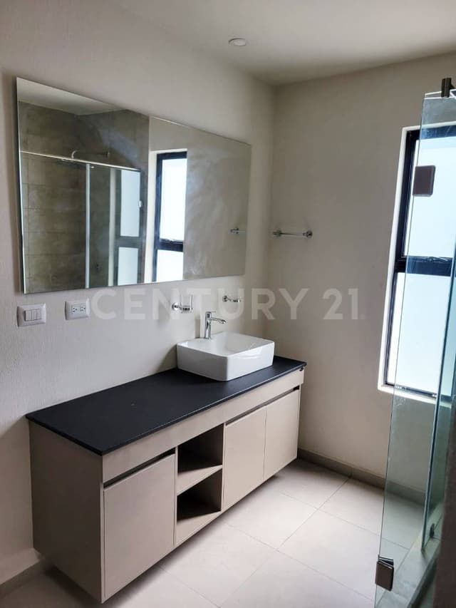 Casa en Renta, Coto Paraíso, Santa Anita, Tlajomulco de Zuñiga