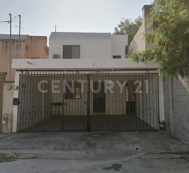 CASA EN VENTA EN COL. BARRIO SAN LUIS EN MONTERREY