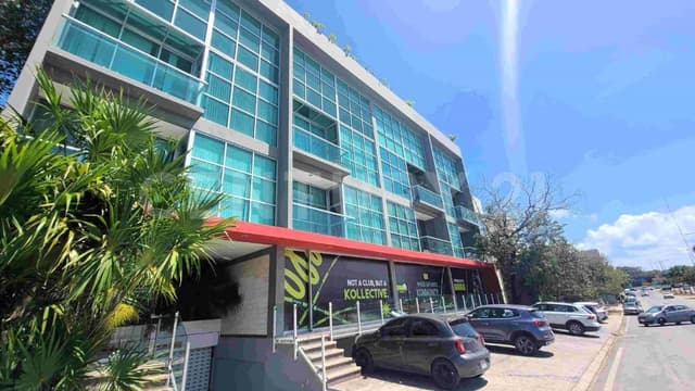 Departamento en venta en Triumph Tower Centro Maya Playa del Carmen | P4566