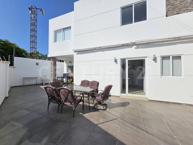 CASA EN VENTA PRIVADA QUINTA AMERICANA CULIACAN SINALOA