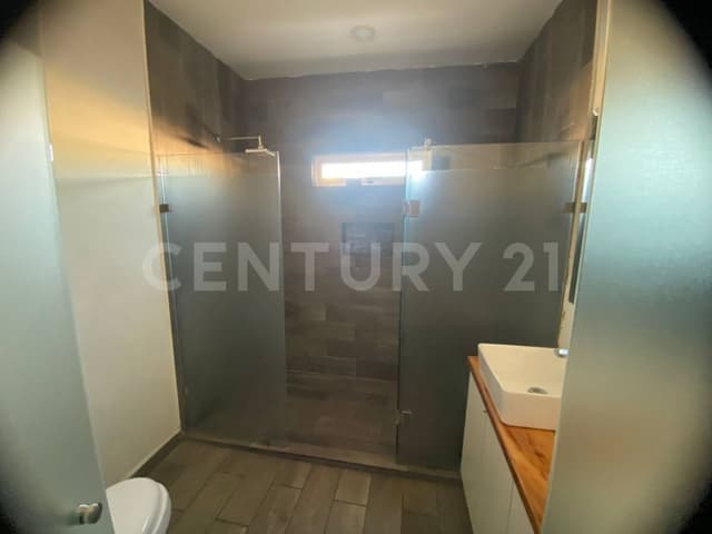 VENTA CASA EN FRACCIONAMIENTO PASEOS DEL REY CULIACAN