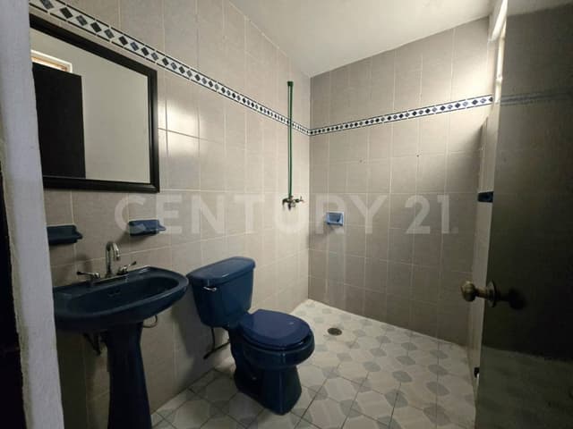 Casa de 4 recamaras en venta en San Cayetano, SJR, Queretaro.