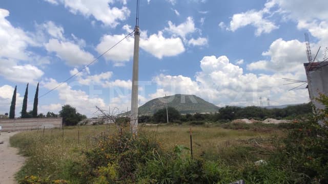Terreno en Venta en Paseo de Xhosda, San Juan del Río, Querétaro.
