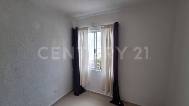 CASA EN VENTA SOL DEL MAYAB SM 56 CANCUN QROO C4140
