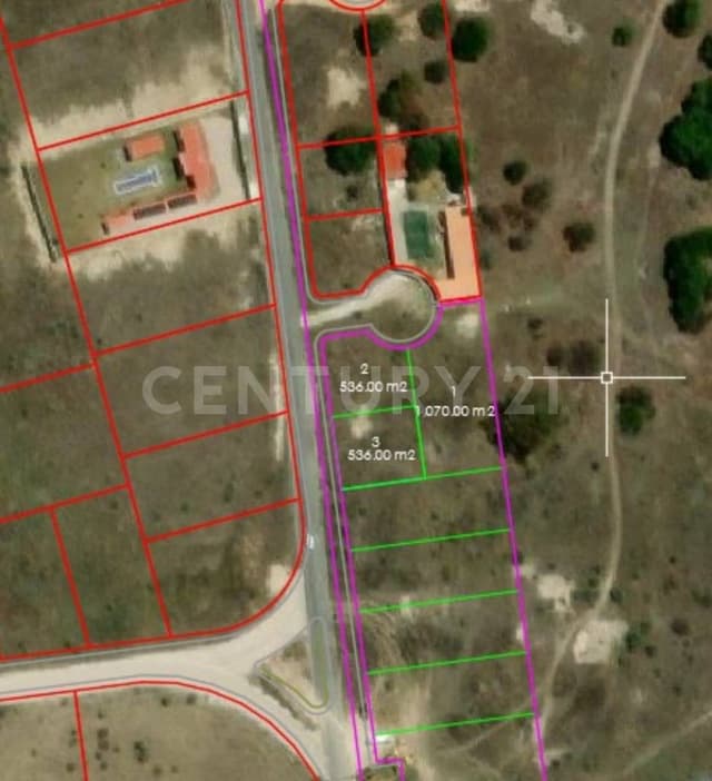 Venta de Terreno en Haras del Bosque 1,070m2 ZONA Acres