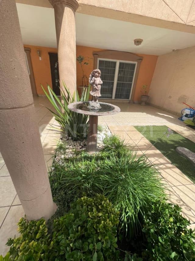 CASA EN VENTA FRACC. SAN ANTONIO EN CD. CUAUHTÉMOC, CHIHUAHUA.