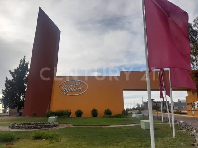 VENTA TERRENO RESIDENCIAL, COLINAS DE LOS INFANTES , SILAO GTO.