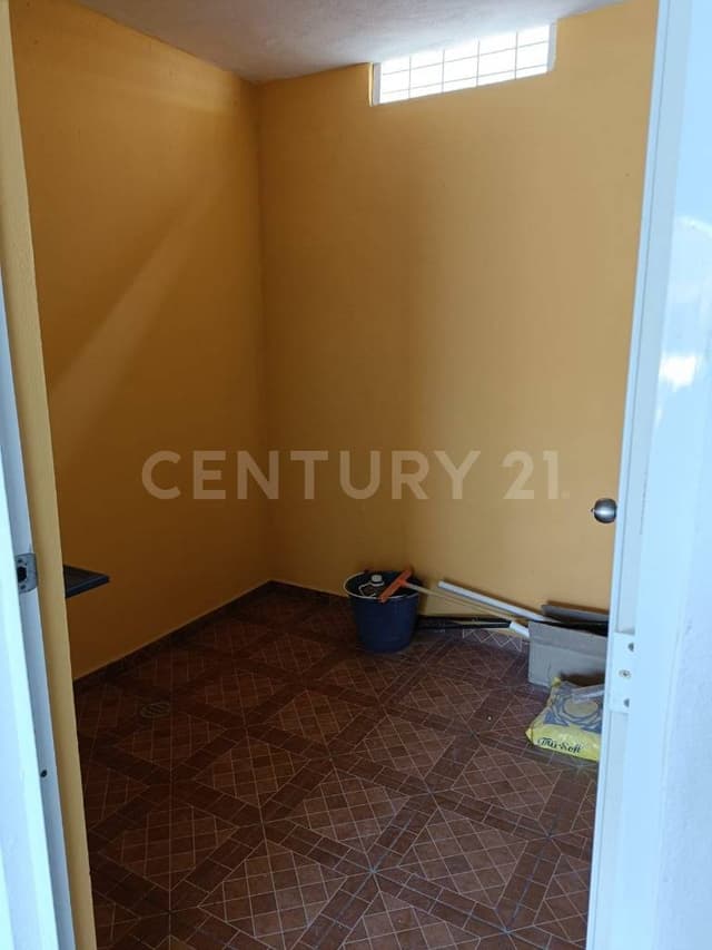 Local en Renta en Hacienda del Valle II, Toluca, Estado de México