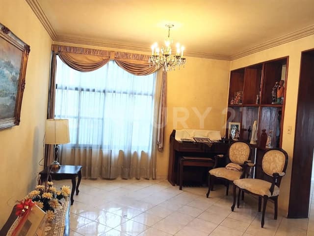 SE RENTA CASA EN COL REPUBLICA SALTILLO