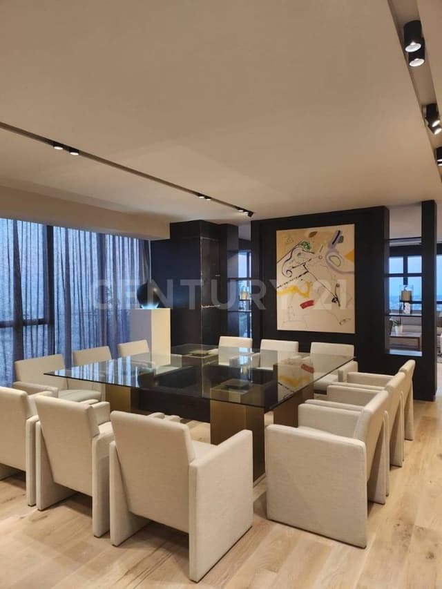 EXCLUSIVO PH EN VENTA EN CAMPO DE GOLF BOSQUE REAL