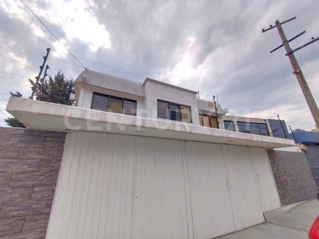 Casa en Venta en Ciudad Satélite, Naucalpan, Edo. Méx