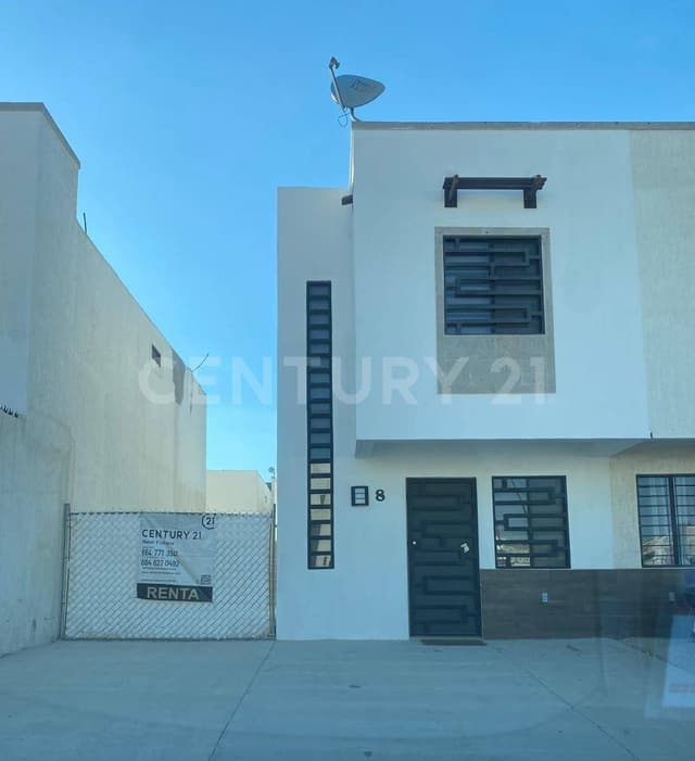 CASA EN RENTA EN FRACCIONAMIENTO SIENA, TIJUANA BAJA CALIFORNIA.