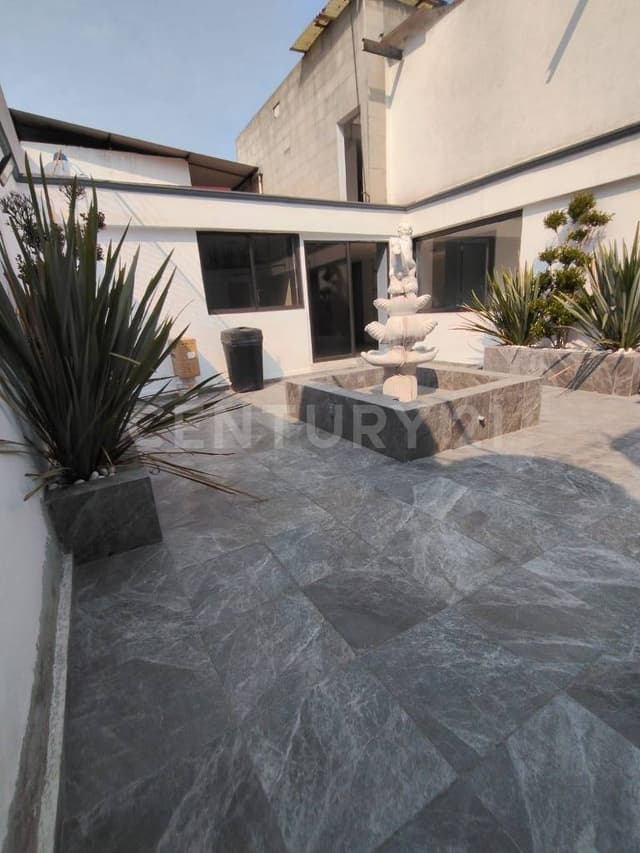 RENTA ESPACIO CONSULTORIO U OFICINA