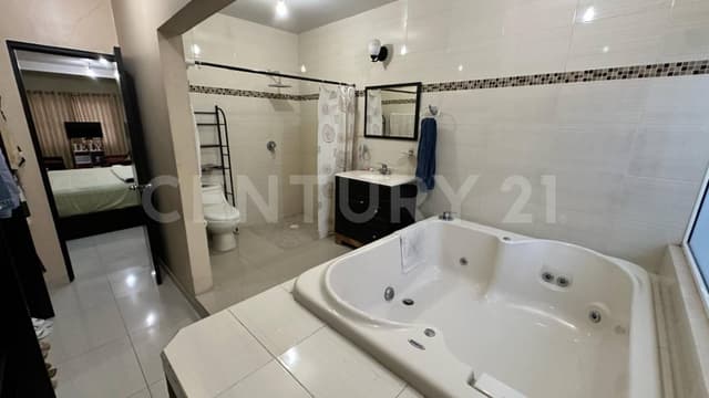 CASA AMUEBLADA EN RENTA, MONTECARLO PRIMERO DE MAYO, VILLAHERMOSA TABASCO
