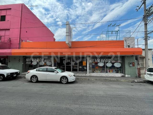 RENTA DE LOCAL COMERCIAL EN EL CENTRO DE SAN NICOLÁS DE LOS GARZA, N.L.