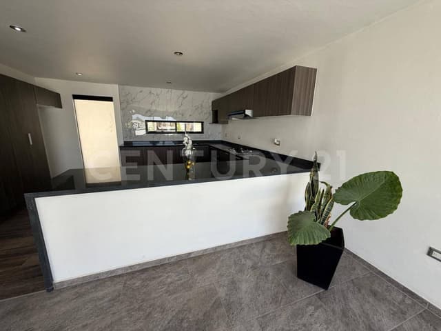 VENTA CASA 4 RECÁMARAS(1 PB) PARQUE CUERNAVACA,LOMAS DE ANGELÓPOLIS III CASCATTA
