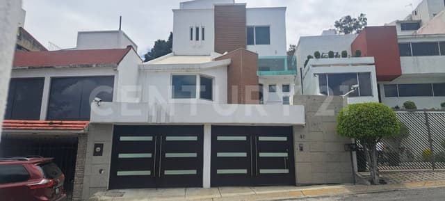 CASA EN VENTA en privada MAYORAZGOS DEL BOSQUE ATIZAPAN DE ZARAGOZA EDO DE MEX