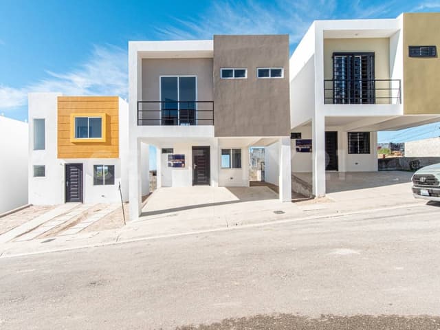 CASA VENTA ZONA COLINAS DE CALIFORNIA