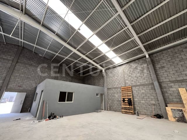 BODEGA INDUSTRIAL EN RENTA EN SANTA CATARINA, NUEVO LEON.