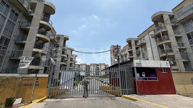 Departamento en Joyas Vallejo, ubicado en el 4° piso vivienda multifamiliar.