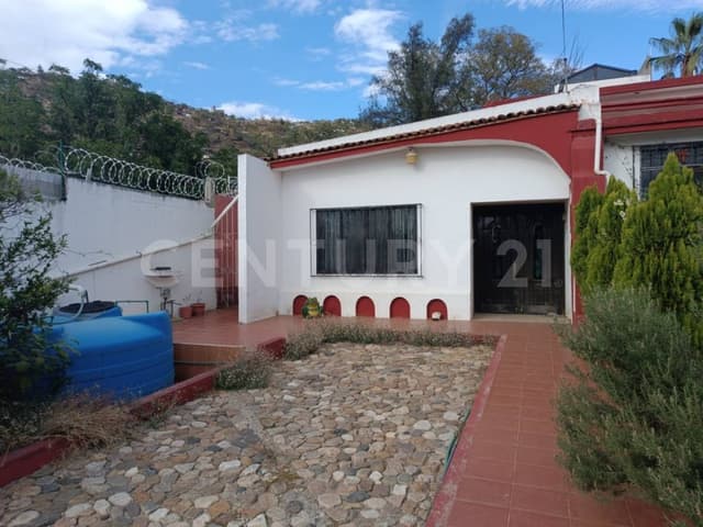 CASA HABITACION EN VENTA EN LA COLONIA DEL MAESTRO