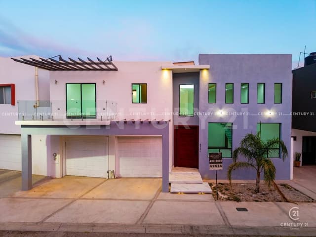 CASA EN VENTA EN FRACCIONAMIENTO LOMAS UNIVERSIDAD IV EN CHIHUAHUA, CHIH.