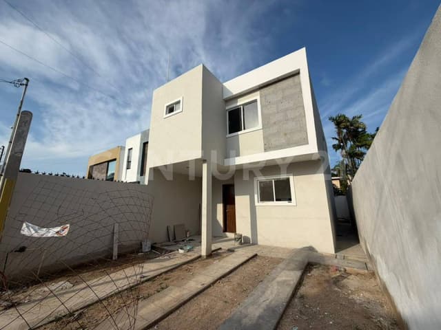 CASA EN VENTA COL. TAMPICO-ALTAMIRA, ALTAMIRA