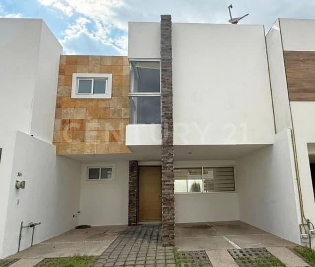 CASA EN VENTA, FRACC. ARBORETO, BARRIO DE JESUS, SAN PEDRO CHOLULA, PUEBLA