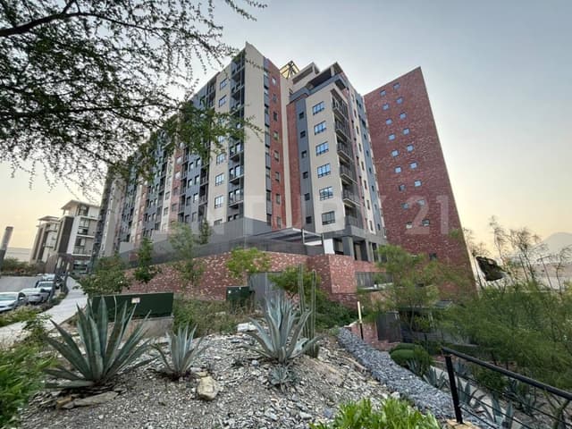 Departamento en Venta en Torre Agatta, Vía Cordillera, Santa Catarina, NL