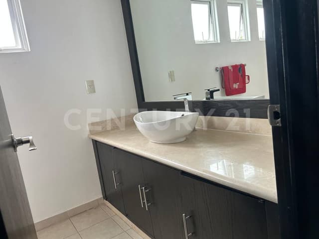 Residencia en Venta en Bosque Esmeralda, Atizapán, Mex.
