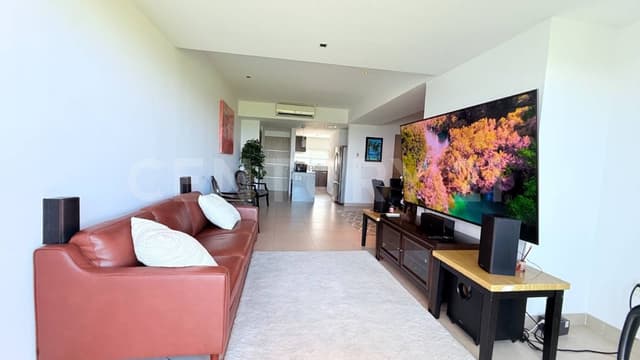 Departamento amueblado en Venta - Malecón Américas