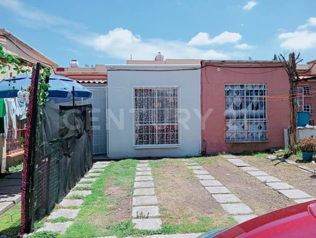 CASA E VENTA EN PASEOS DE SAN JUAN, ZUMPANGO, ESTADO DE MÉXICO