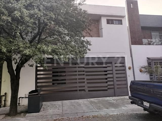 CASA EN RENTA EN COL.PASEO DE CUMBRES MONTERREY