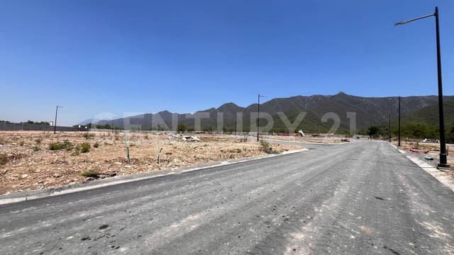 Casa en preventa en nuevo desarrollo residencial en Santiago, Nuevo León