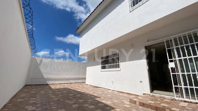 CASA EN VENTA EN RESIDENCIAL ÁNGELES IXTACOMITÁN, VILLAHERMOSA CENTRO TABASCO