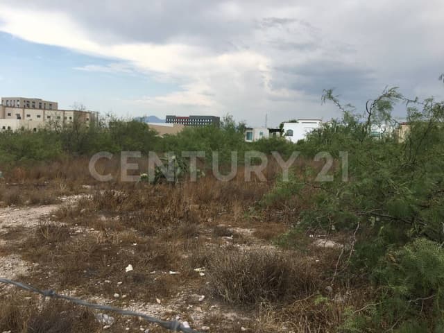 SE VENDE TERRENO DE 5,778 M2 SOBRE BLVD. SARMIENTO AL NORTE DE SALTILLO