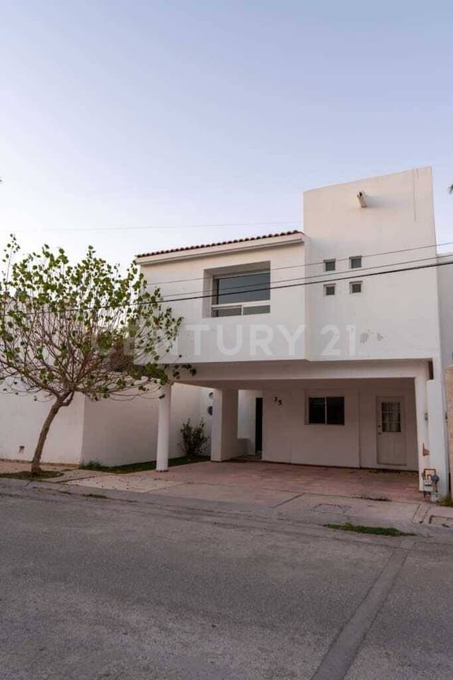 Venta de Casa en Fraccionamiento Santa Bárbara