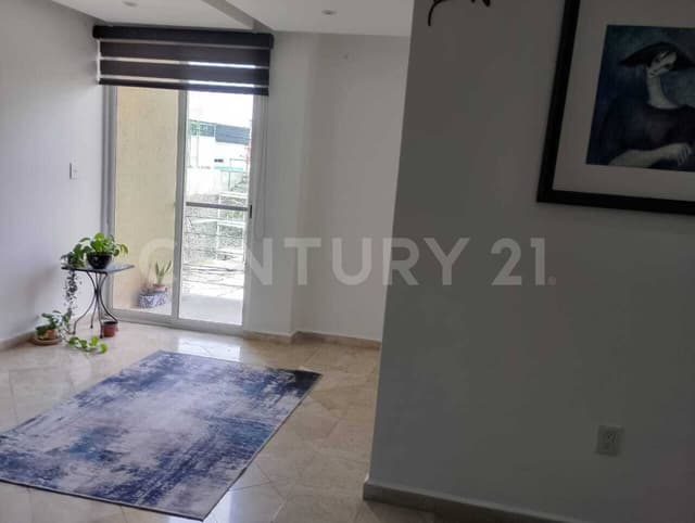 Departamento en 2do piso con 3 recámaras y balcon en El Contadero, Cuajimalpa
